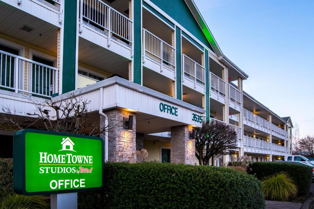 Hometowne By Red Roof Salem, Or Motel 2*