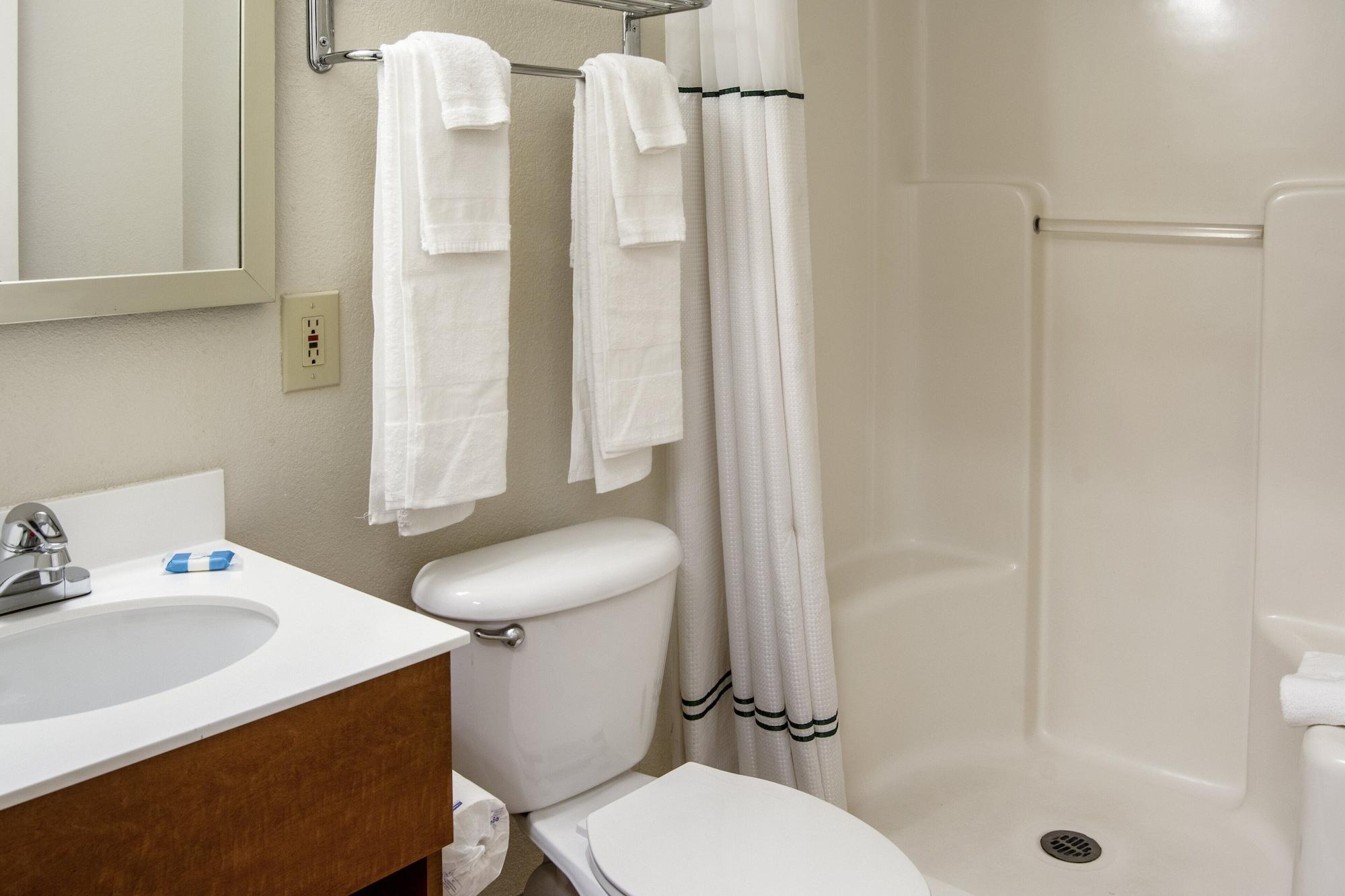 Hometowne By Red Roof Salem, Or Motel 2*