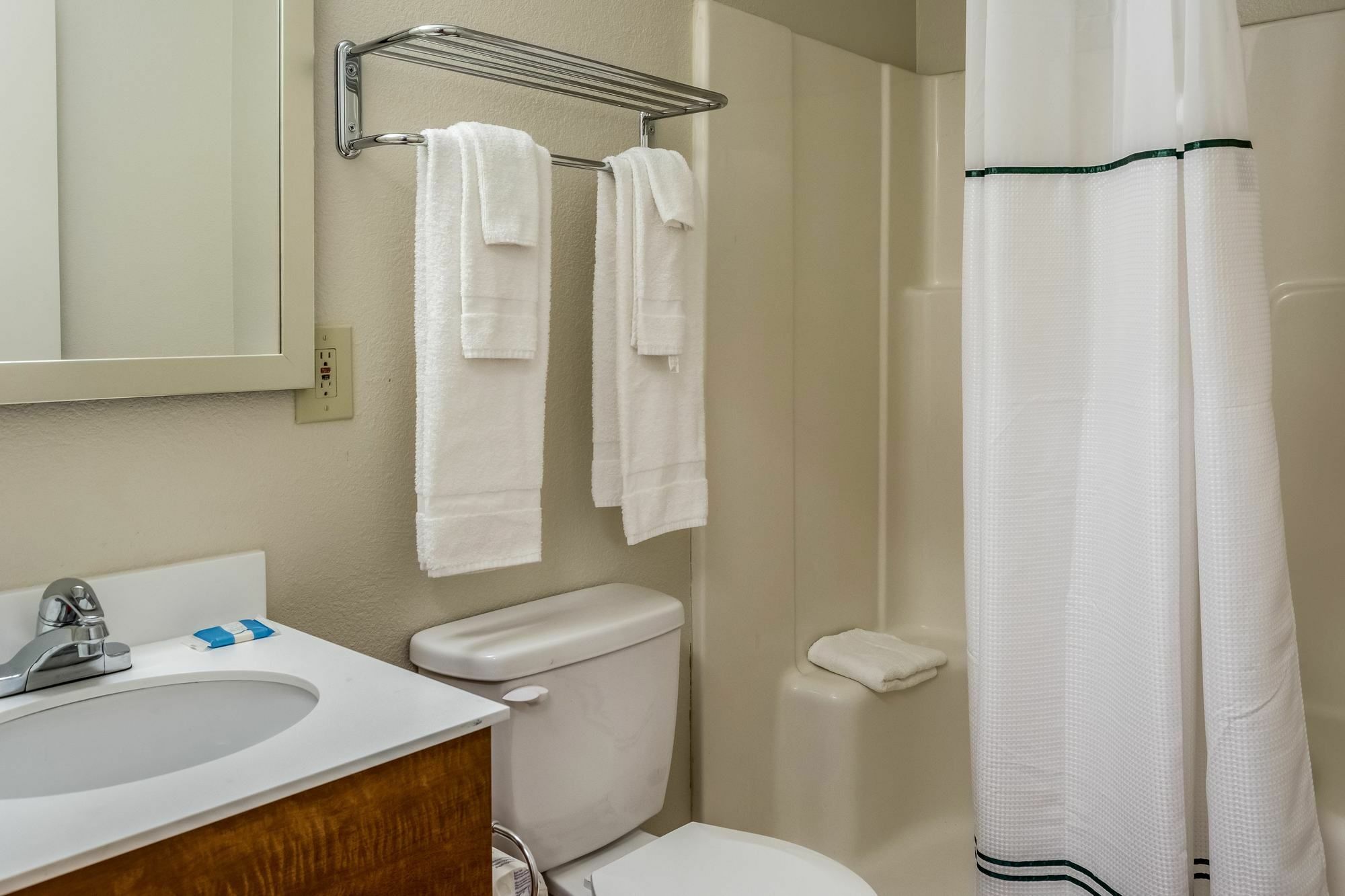 Hometowne By Red Roof Salem, Or 2* Salem