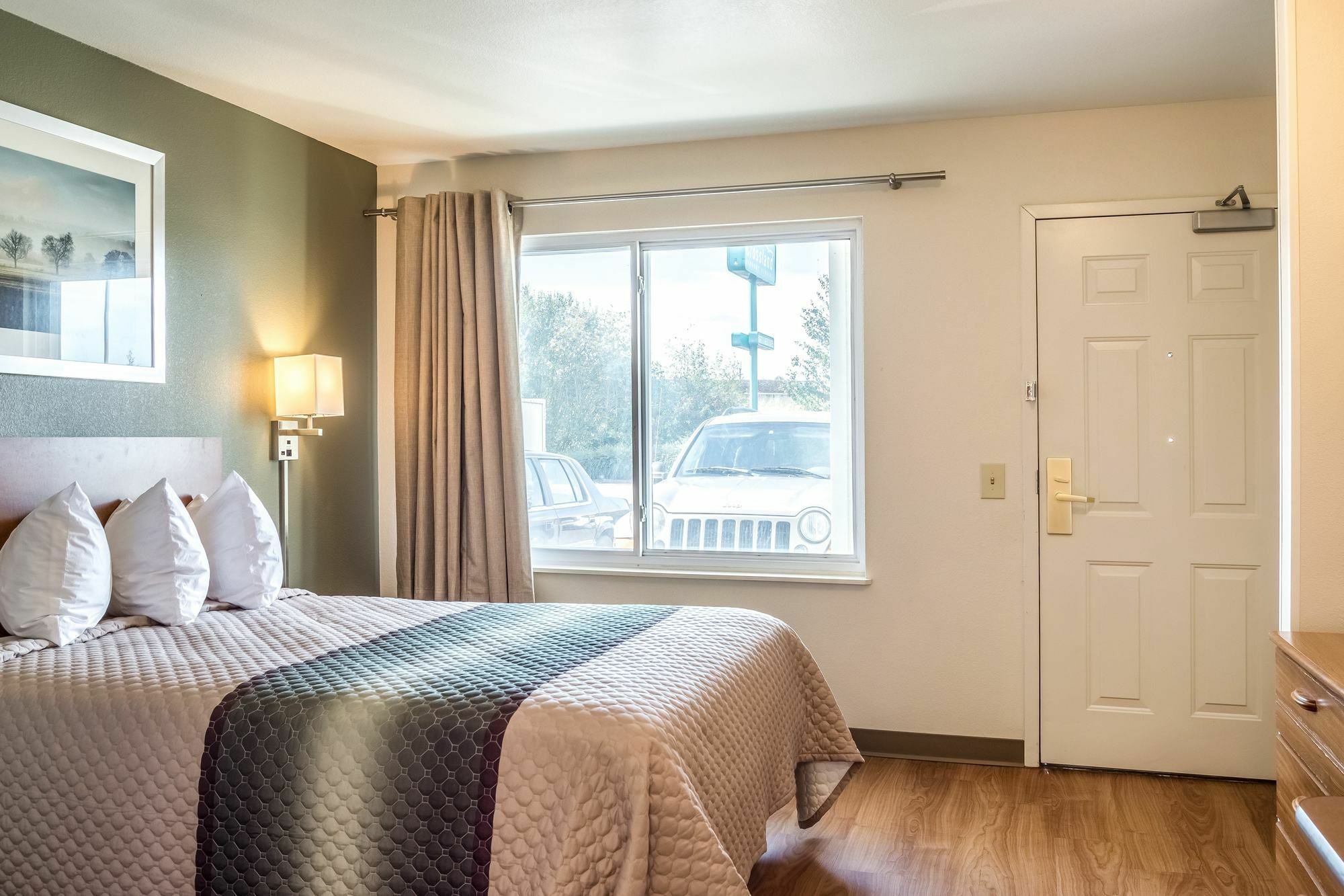 Hometowne By Red Roof Salem, Or 2* Salem